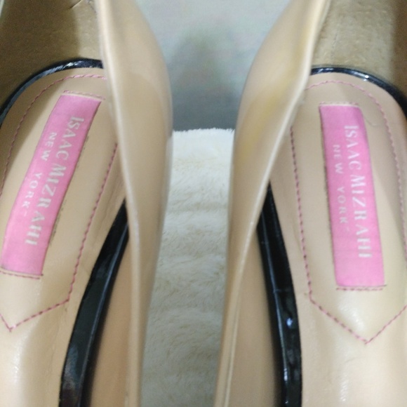 Isaac Mizrahi Jabria Pumps Classic Kitten Heel 6.5 - Picture 5 of 8